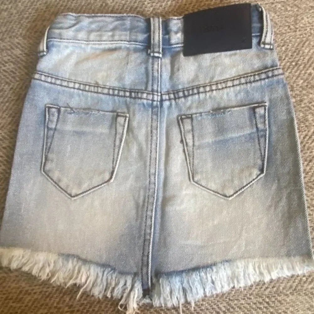 Girl's One Teaspoon‎ Mini Skirt Size 4-5